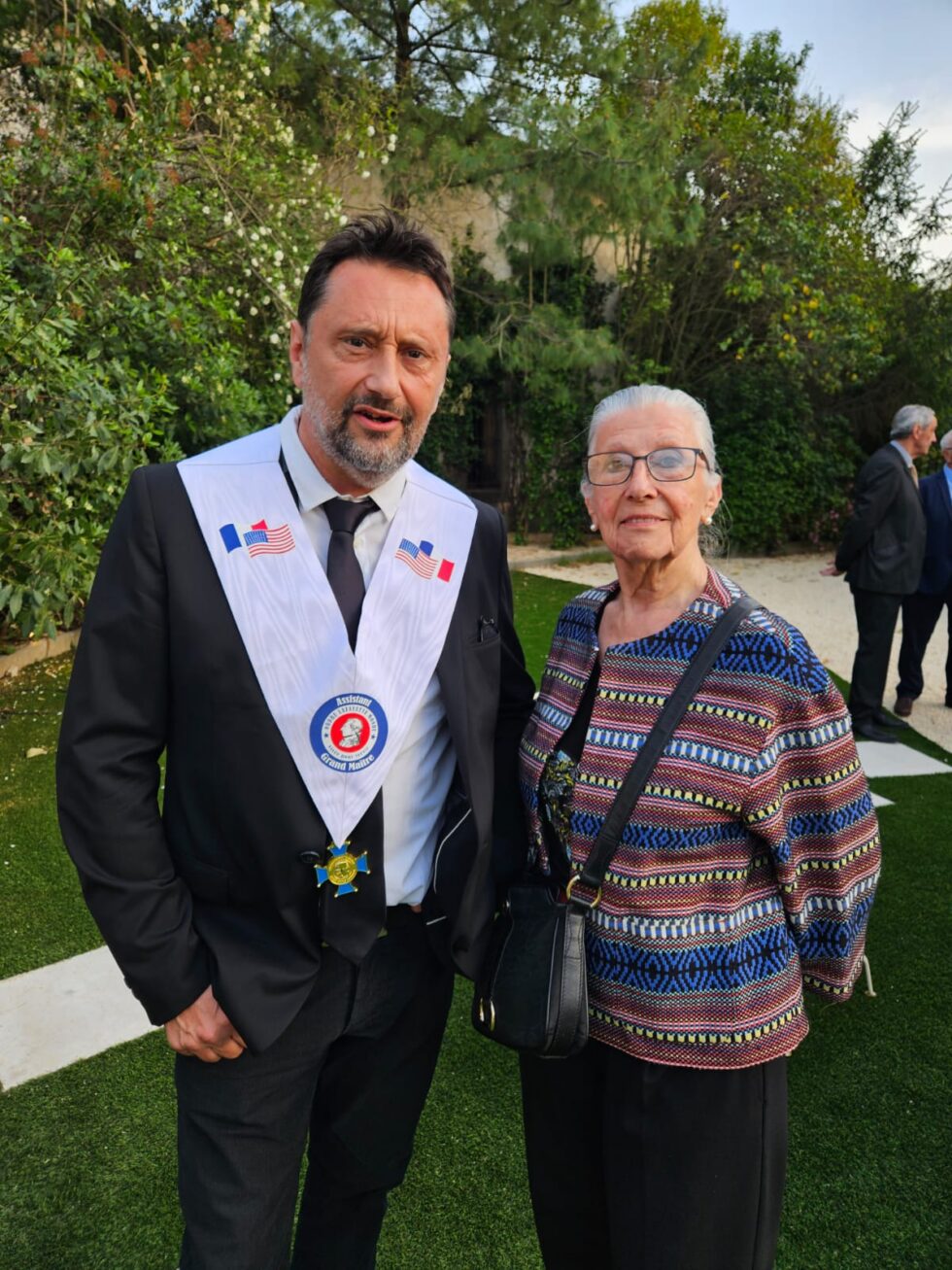 Portrait avec membre de l'Ordre